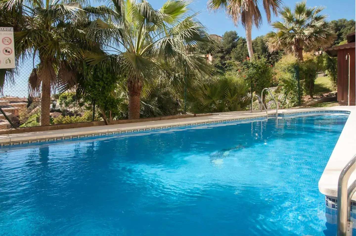 Luxury Escape - 3Br Penthouse, Breathtaking Views, Pool, In The Heart Of Costa Del Sol! Apartment Sitio de Calahonda 0*,  Spain