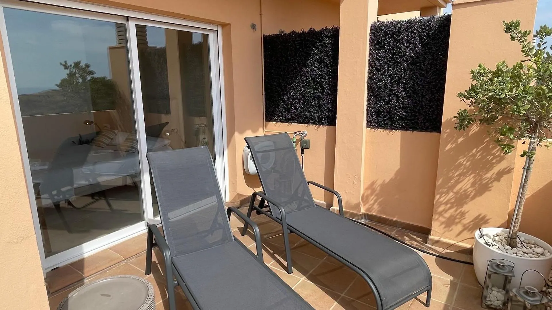 Luxury Escape - 3Br Penthouse, Breathtaking Views, Pool, In The Heart Of Costa Del Sol! Apartment Sitio de Calahonda